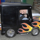 Illustration for article titled British Man Builds World's Smallest Car